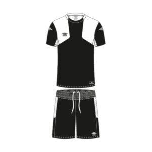 סט UMBRO דגם NEWCASTLE - צבע שחור