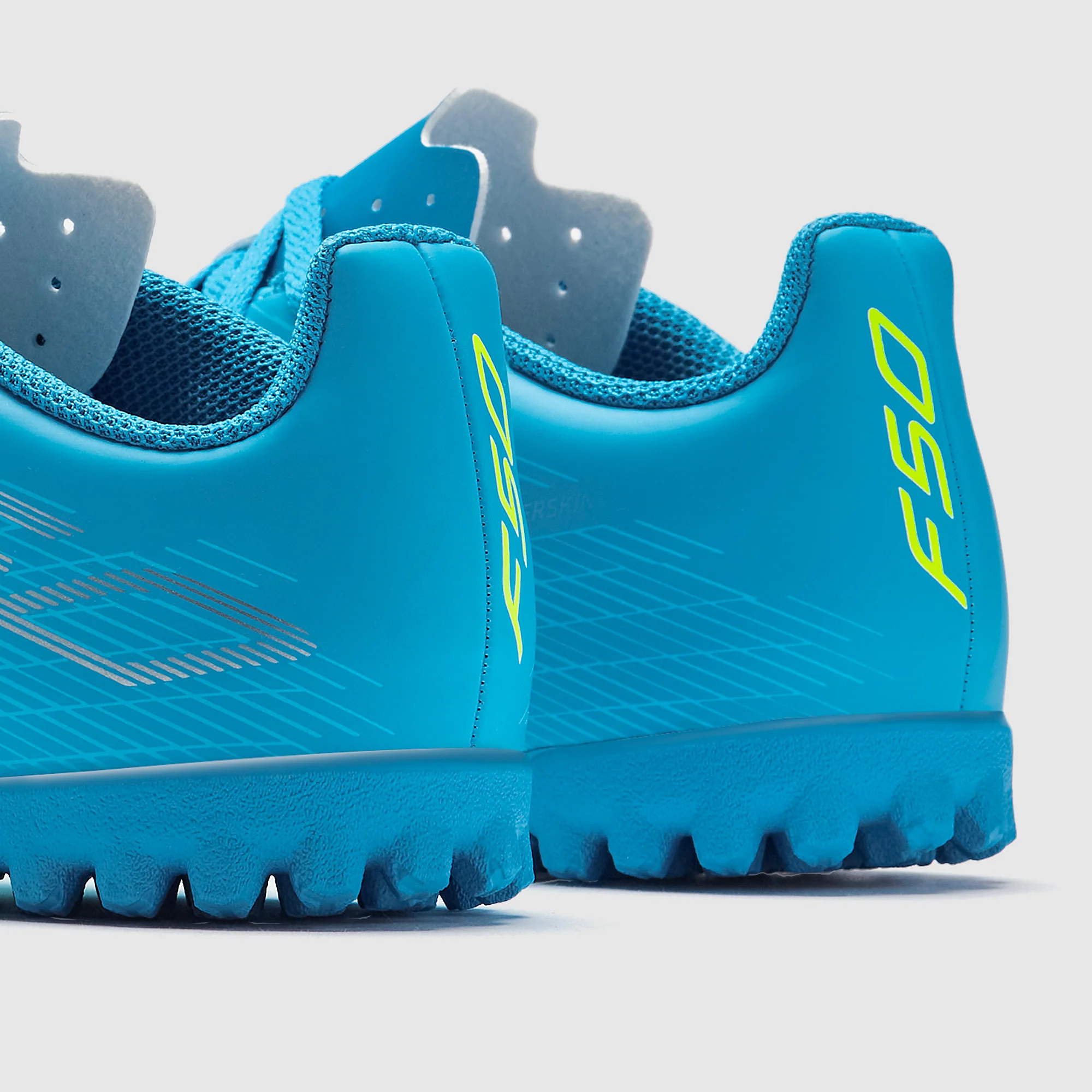 נעלי אדידס לילדים F50 Club TF – תמונה 5