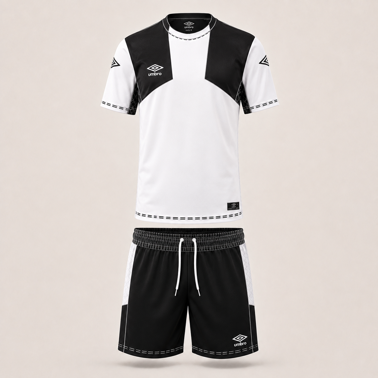 UMBRO - סט ניוקאסל לבן